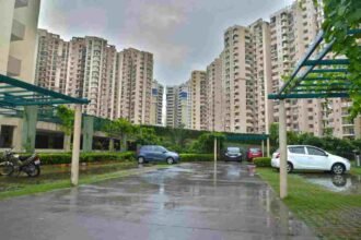 Paramount Floraville, Noida Sector 137, homebuyers relief, Noida Authority dues, property registration, Paramount Floraville registration, real estate news, Noida housing project